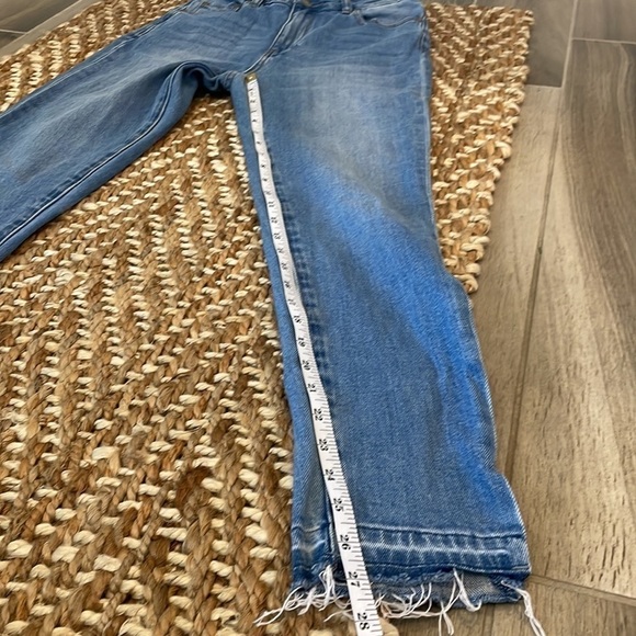 𝅺Neon Blonde Bombshell High Rise Skinny Jeans - Picture 10 of 11